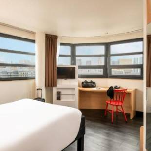 Фотографии гостиницы 
            ibis Paris Gare de Lyon Diderot