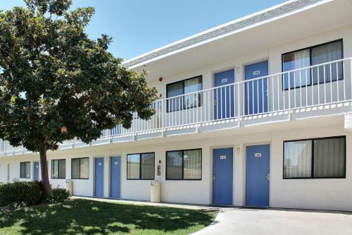 Фотография гостиницы Motel 6-Atascadero, CA