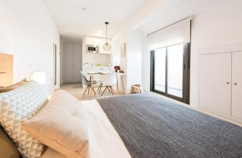 Фотография апарт отеля L&H La Latina Selection