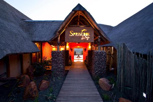 Фотографии гостиницы 
            The Springbok Lodge