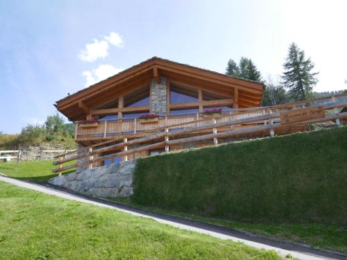 Фотография гостевого дома Chalet Chalet Flocon de Neige