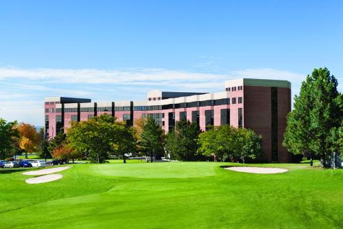 Фотография гостиницы Woodcliff Hotel and Spa