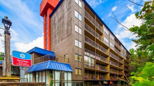 Фотография гостиницы SureStay Plus Hotel by Best Western Gatlinburg