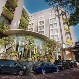 Фотографии гостиницы 
            Soll Marina Hotel Serpong