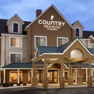 Фотографии гостиницы 
            Country Inn & Suites by Radisson, Savannah I-95 North