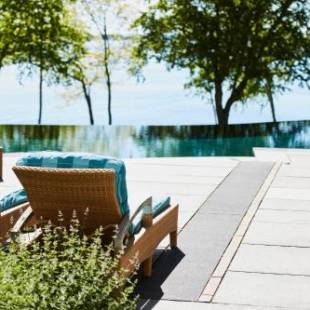 Фотографии мини отеля
The Inn at Ocean's Edge