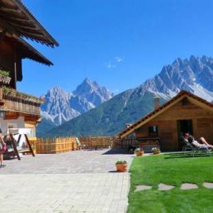 Фотографии базы отдыха
Glinzhof Mountain Natur Resort Agriturismo