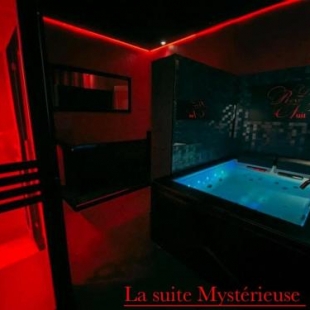 Фотография мини отеля Le rêve d’une nuit suite mystérieuse