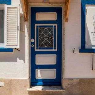 Фотография мини отеля Blue Door Lagos