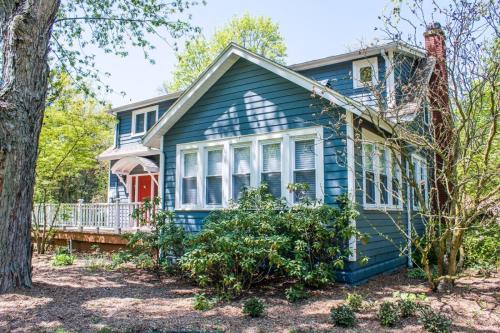 Фотография гостевого дома Butterfly Pool House