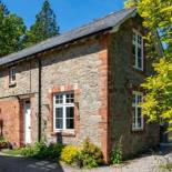 Фотография гостевого дома Strelna Coach House - Gateway to the Moor, Dartmoor