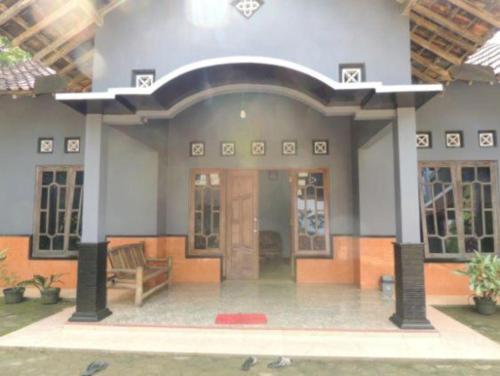 Фотографии гостиницы 
            Mutiara Guesthouse