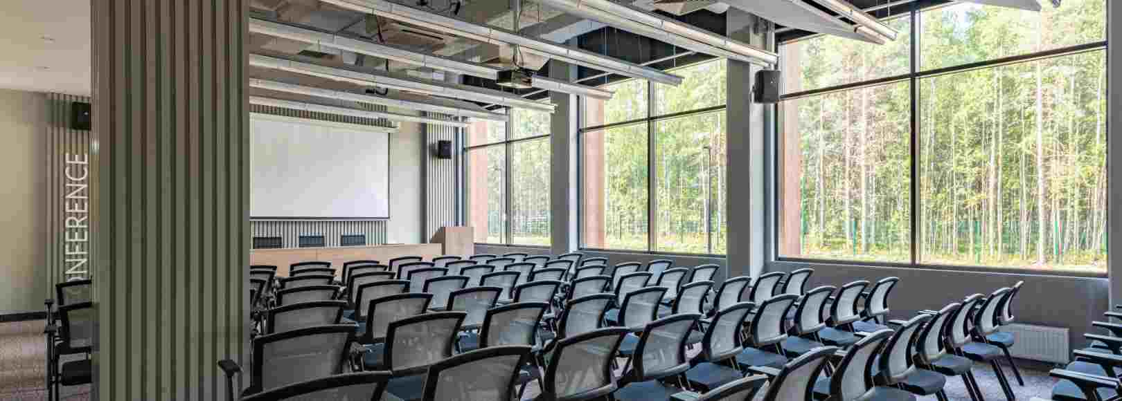 Фотография конференц-зала Cosmos Смарт Сегежа