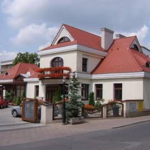 Фотографии гостиницы 
            Hotel Pałacyk Konin