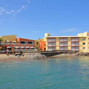 Фотографии гостиницы 
            Lüderitz Nest Hotel