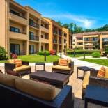 Фотография гостиницы Courtyard by Marriott Tarrytown Westchester County