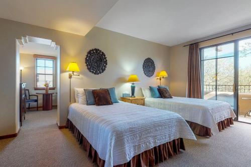 Фотография гостевого дома Village at Carefree