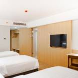 Фотография гостиницы Aveta Hotel Malioboro - CHSE Certified