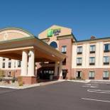 Фотография гостиницы Holiday Inn Express Hotel & Suites Clearfield, an IHG Hotel