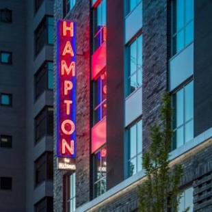 Фотографии гостиницы 
            Hampton Inn And Suites By Hilton Portland-Pearl District