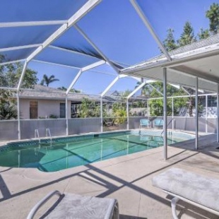 Фотография гостевого дома Breezy Marco Island Home with Pool - Walk to Beach!