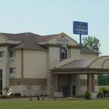 Фотография гостиницы Holiday Inn Express Hotel & Suites Bucyrus, an IHG Hotel