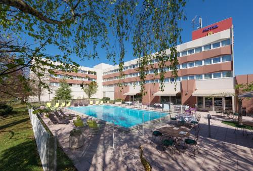 Фотография гостиницы Golden Tulip Bâle Mulhouse - Hôtel Restaurant