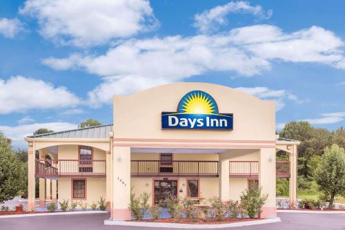 Фотография мотеля Days Inn by Wyndham Eufaula AL