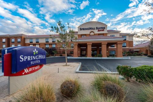 Фотография гостиницы SpringHill Suites Ridgecrest