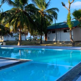 Фотография гостиницы Pearl Oceanic Resort - Trincomalee