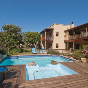 Фотография гостевого дома At the Woods Guest House