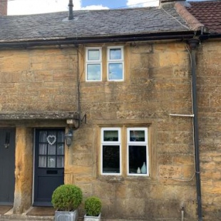 Фотография гостевого дома Cottage in the heart of Montacute