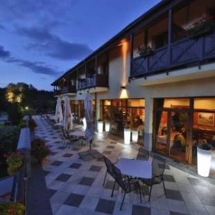 Фотографии гостиницы
Hotel International