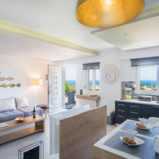 Фотографии апарт отеля
Talos Luxury Suites