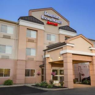 Фотографии гостиницы 
            Fairfield Inn & Suites by Marriott Toledo Maumee