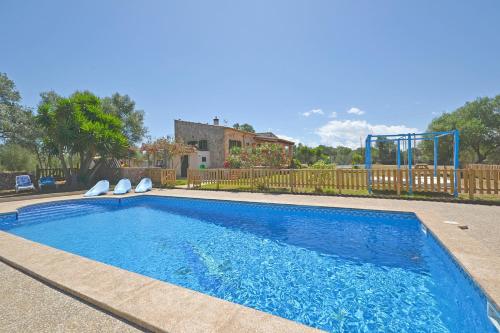 Фотография гостевого дома Villa Calderitx