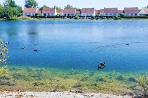 Фотографии гостевого дома 
            Maison au bord de lac