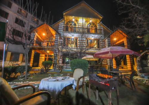 Фотографии гостиницы 
            Royal Kalinga Cottages Manali