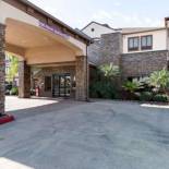 Фотография гостиницы Comfort Suites Lake Jackson Clute