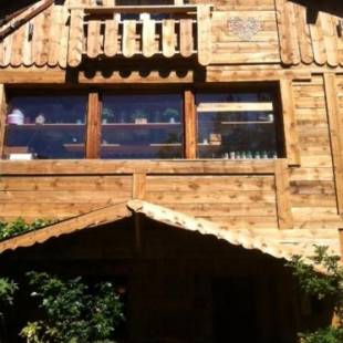 Фотографии мини отеля 
            Chalet Pomme de Pin location chalet entier