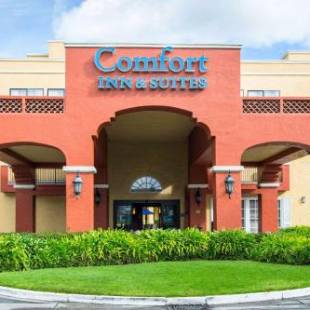 Фотографии гостиницы 
            Comfort Inn & Suites San Francisco Airport North