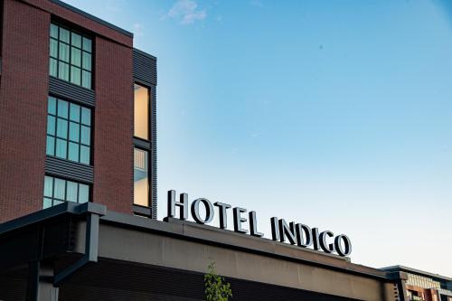 Фотографии гостиницы 
            Hotel Indigo Chattanooga - Downtown, an IHG Hotel