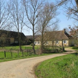 Фотография гостевого дома Gîte Rouperroux-le-Coquet, 4 pièces, 6 personnes - FR-1-410-215