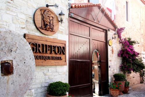 Фотографии гостиницы 
            Griffon Hotel