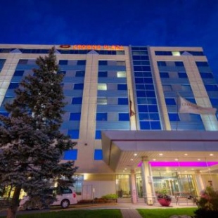 Фотография гостиницы Crowne Plaza Montreal Airport, an IHG Hotel