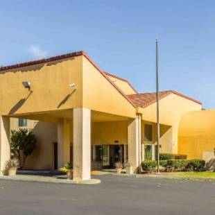 Фотографии гостиницы 
            Quality Inn & Suites Vacaville