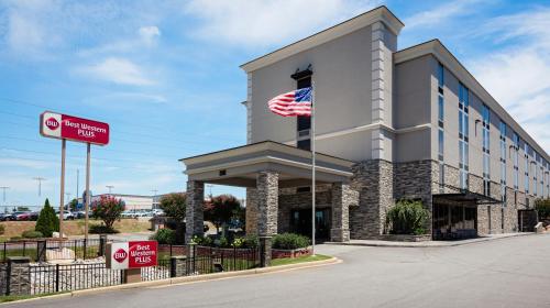Фотография гостиницы Best Western Plus Greenville I-385 Inn & Suites