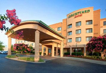Фотография гостиницы Courtyard Roanoke Airport