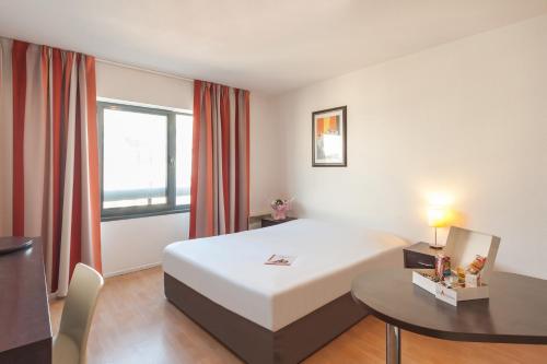 Фотография апарт отеля City Résidence Ivry