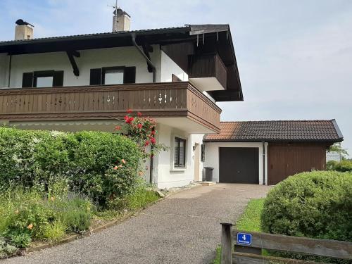 Фотографии гостевого дома 
            Chiemsee-Ferienhaus Schlegel